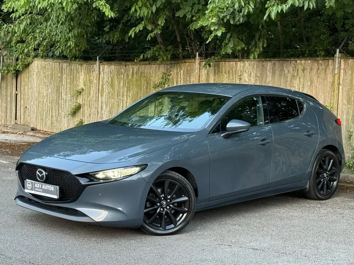Used Mazda 3 Inclusive 180 HP (132 kW) 2020 Grey Hatchback
