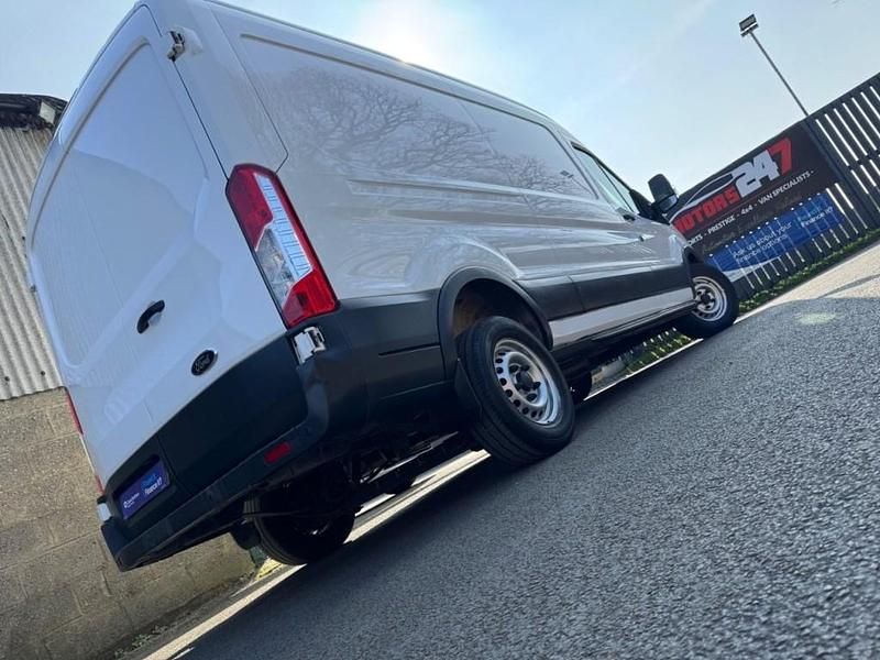 Used Ford Transit 130 HP (95 kW) 2019 White Van