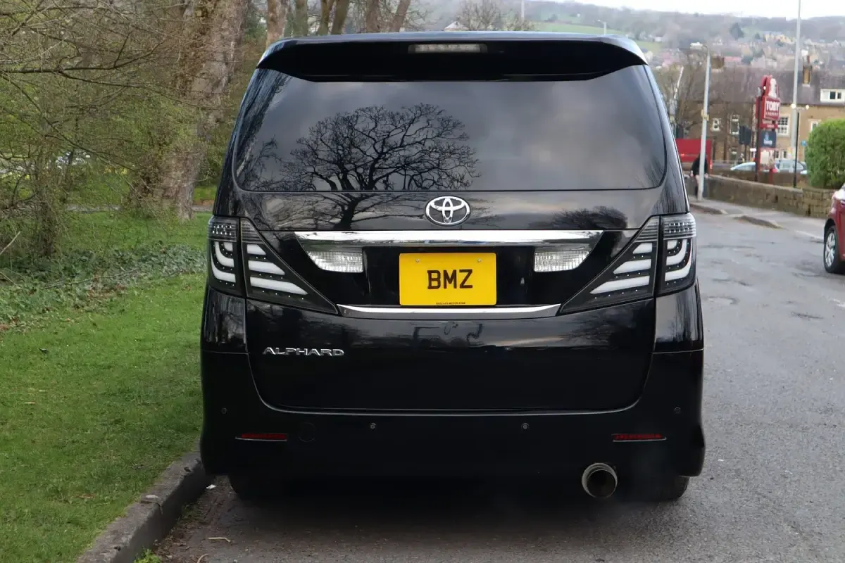 Used Toyota Alphard Edition 2008 Black MPV