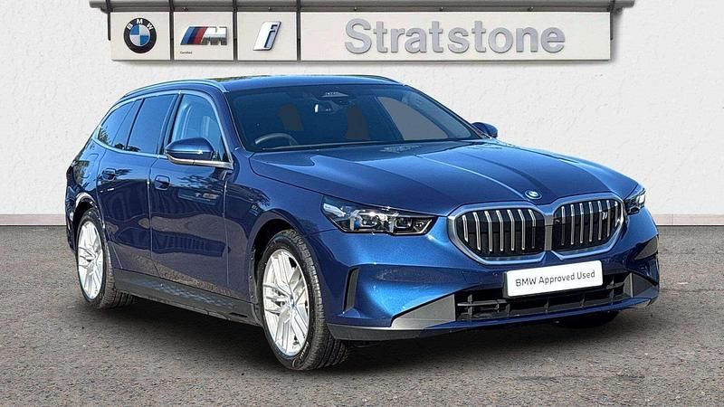 Blue Used 2025 BMW i5 Sport Line Sedan | £54,595 (Expensive) - Image 1/3