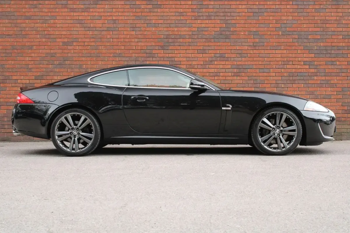 Used Jaguar XK Portfolio 379 HP (278 kW) 2011 Black Coupe
