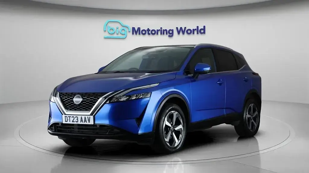 Used Nissan Qashqai N-Connecta 140 HP (102 kW) 2023 Blue SUV
