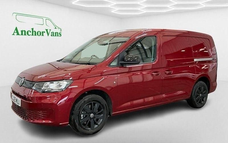 Used VW Caddy Maxi Pro 116 HP (85 kW) 2025 Red MPV