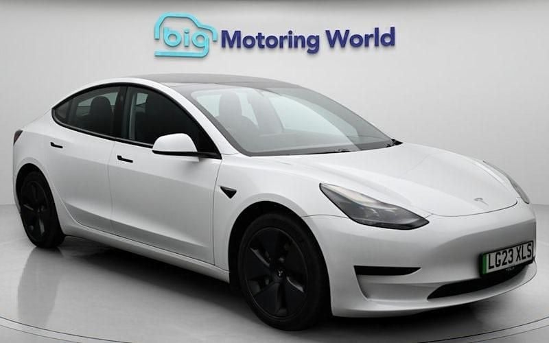 Used Tesla Model 3 RWD 208 kW (283 HP) 2023 White Sedan