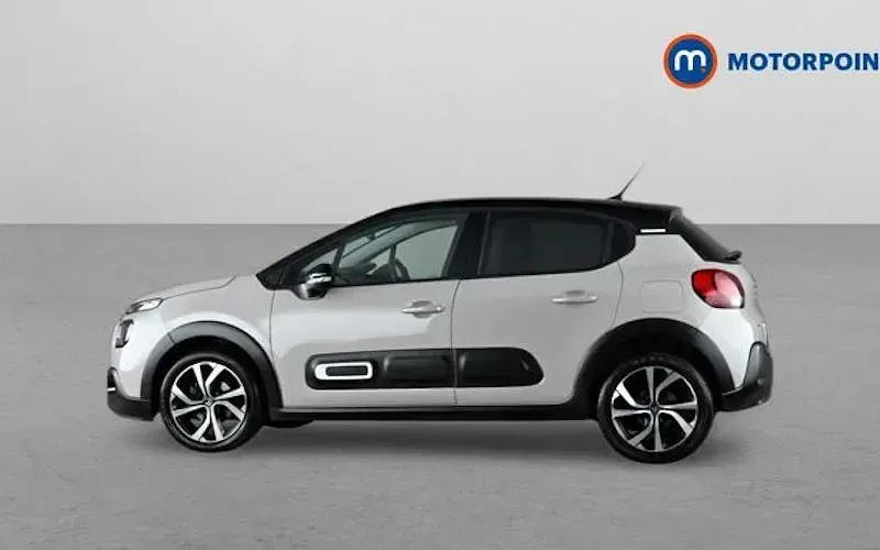 Used Citroën C3 Shine 102 HP (75 kW) 2022 Beige Hatchback