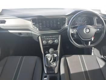 Used VW T-Roc SE 115 HP (84 kW) 2018 Silver SUV