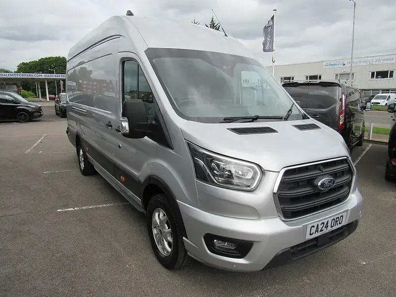 Used Ford Transit 170 HP (125 kW) 2024 Silver Van