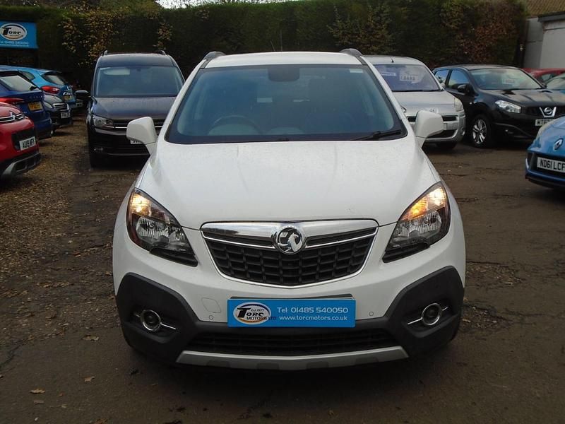Used Vauxhall Mokka 2015 White SUV