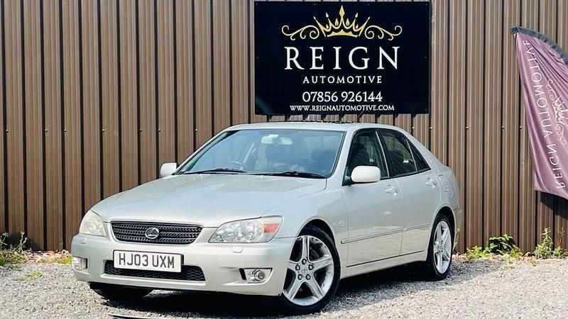 Silver Used 2003 Lexus IS200 Sedan | £4,190 - Image 1/4