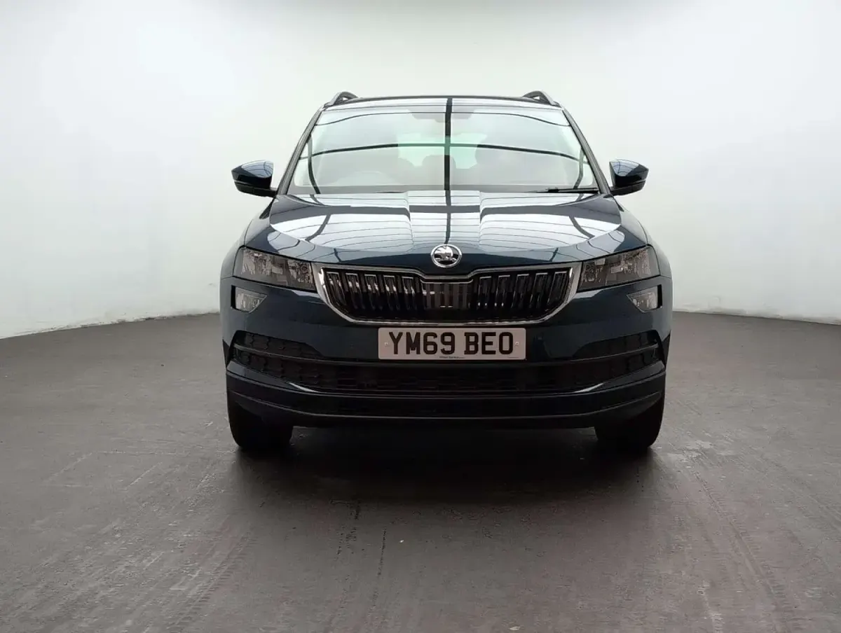 Used Skoda Karoq SE Technology 150 HP (110 kW) 2019 Blue SUV