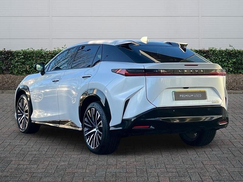 Used Lexus RZ 450e 230 kW (313 HP) 2025 White SUV