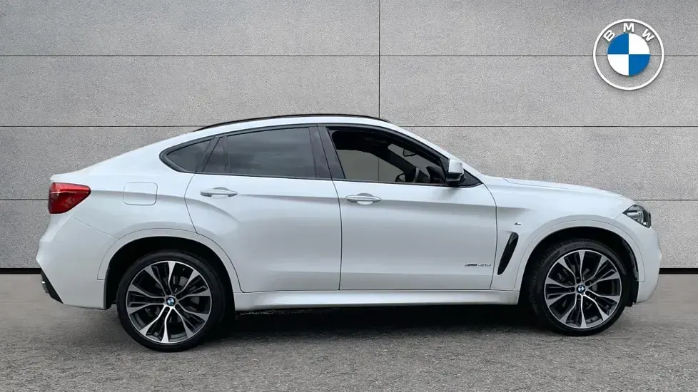 Used BMW X6 M Sport 309 HP (227 kW) 2018 White SUV