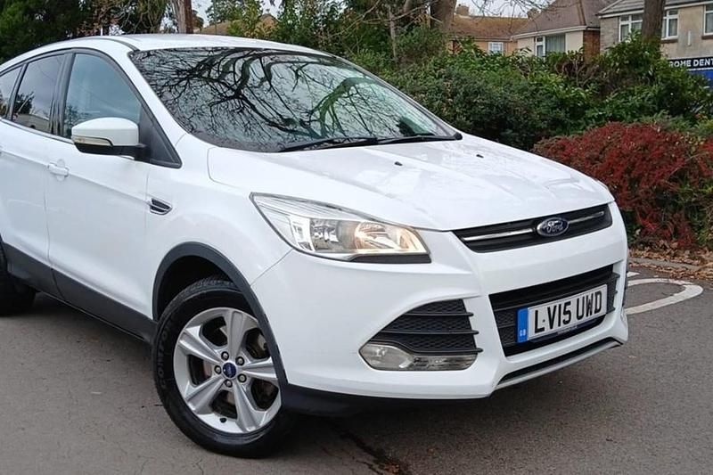 White Used 2015 Ford Kuga Zetec SUV | £5,395 (Fair price) - Image 1/1