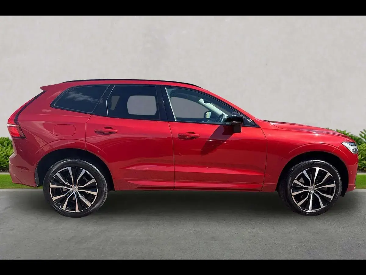 Used Volvo XC60 Ultimate 2024 Red SUV