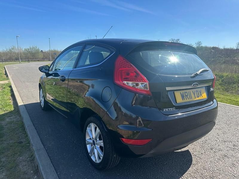 Used Ford Fiesta Zetec 2011 Black Hatchback