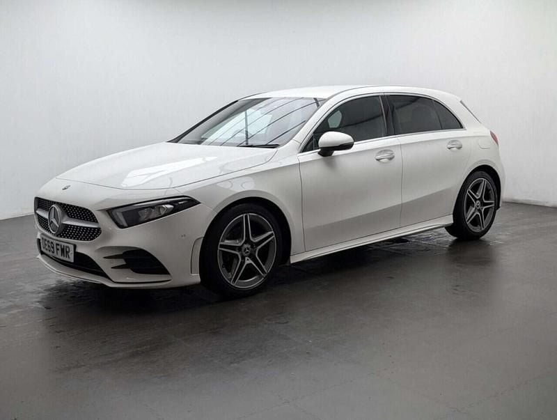 Used Mercedes A150 AMG line 150 HP (110 kW) 2019 White Hatchback