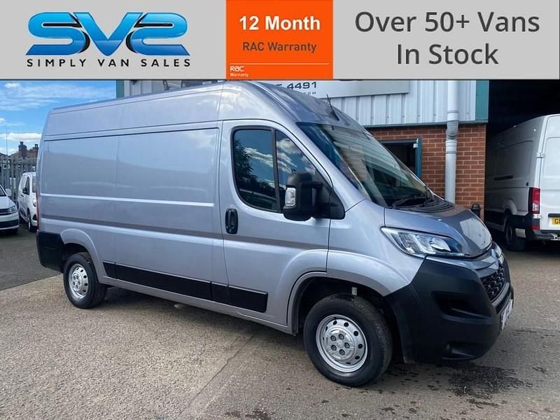 Grey Used 2022 Citroën Relay Van | £13,995 (Good price) - Image 1/4