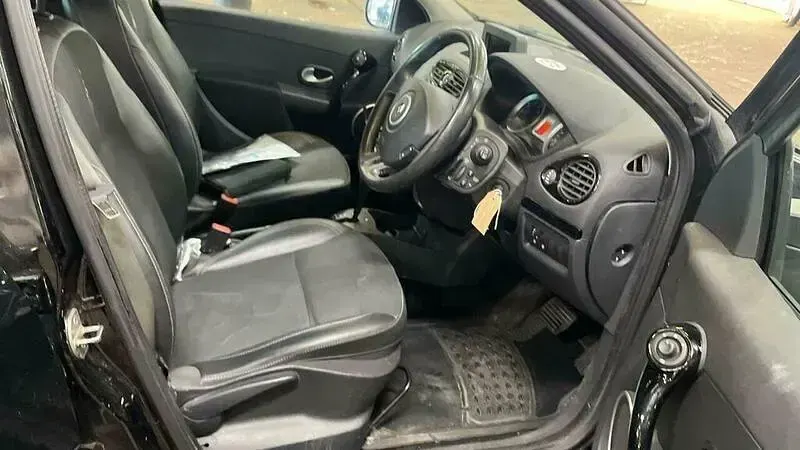 Used Renault Clio GT-Line 2012 Black Estate