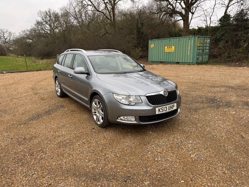 Grey Used 2013 Skoda Superb Elegance Estate | £3,150 - Image 1/4
