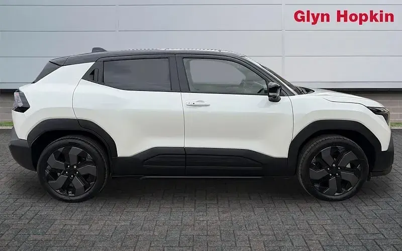 New Suzuki e-Vitara 135 kW (184 HP) 2025 SUV