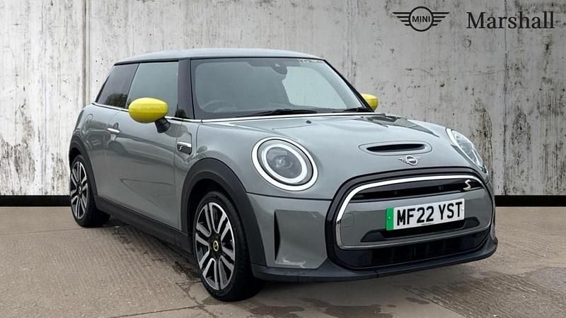 Moonwalk grey Used 2022 Mini Cooper S Level 2 Hatchback | £15,297 (Fair price) - Image 1/4