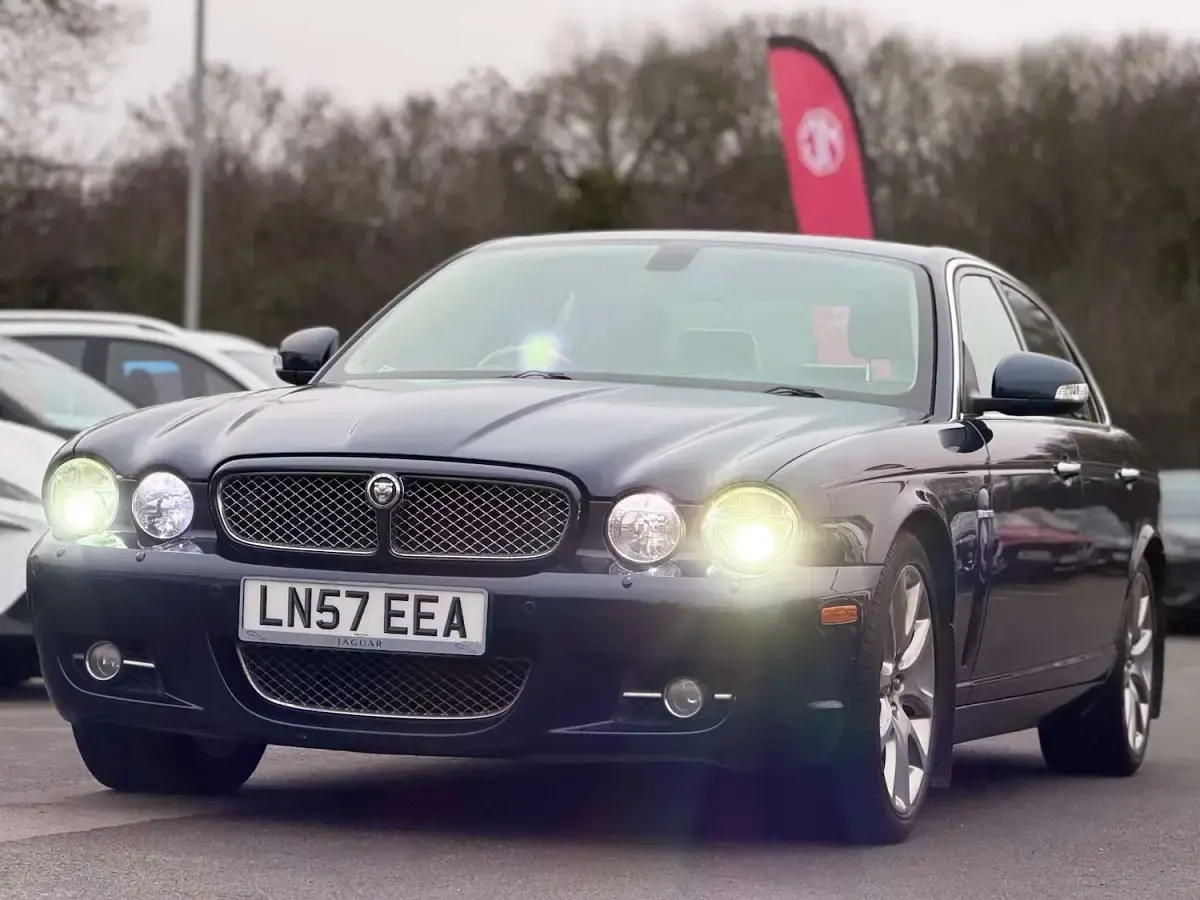 Used Jaguar XJ Sovereign 204 HP (150 kW) 2008 Blue Sedan