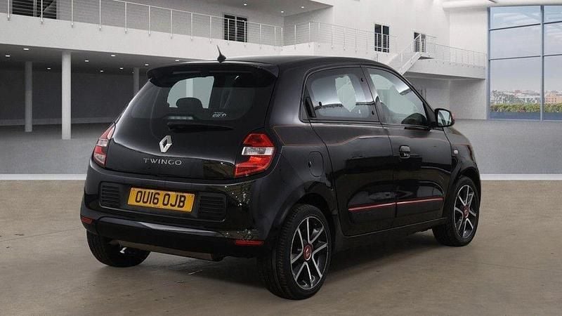 Used Renault Twingo Dynamique 90 HP (66 kW) 2016 Black Hatchback