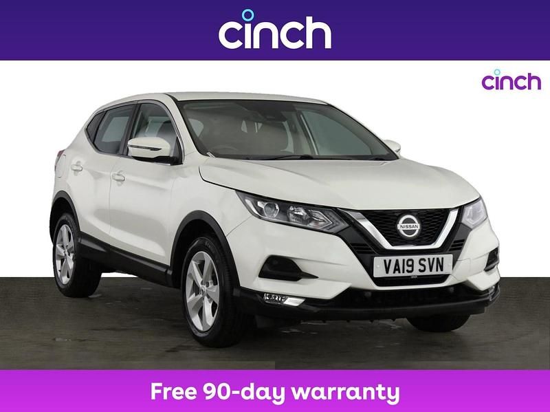 White Used 2019 Nissan Qashqai Acenta Premium SUV | £11,149 (Good price) - Image 1/3
