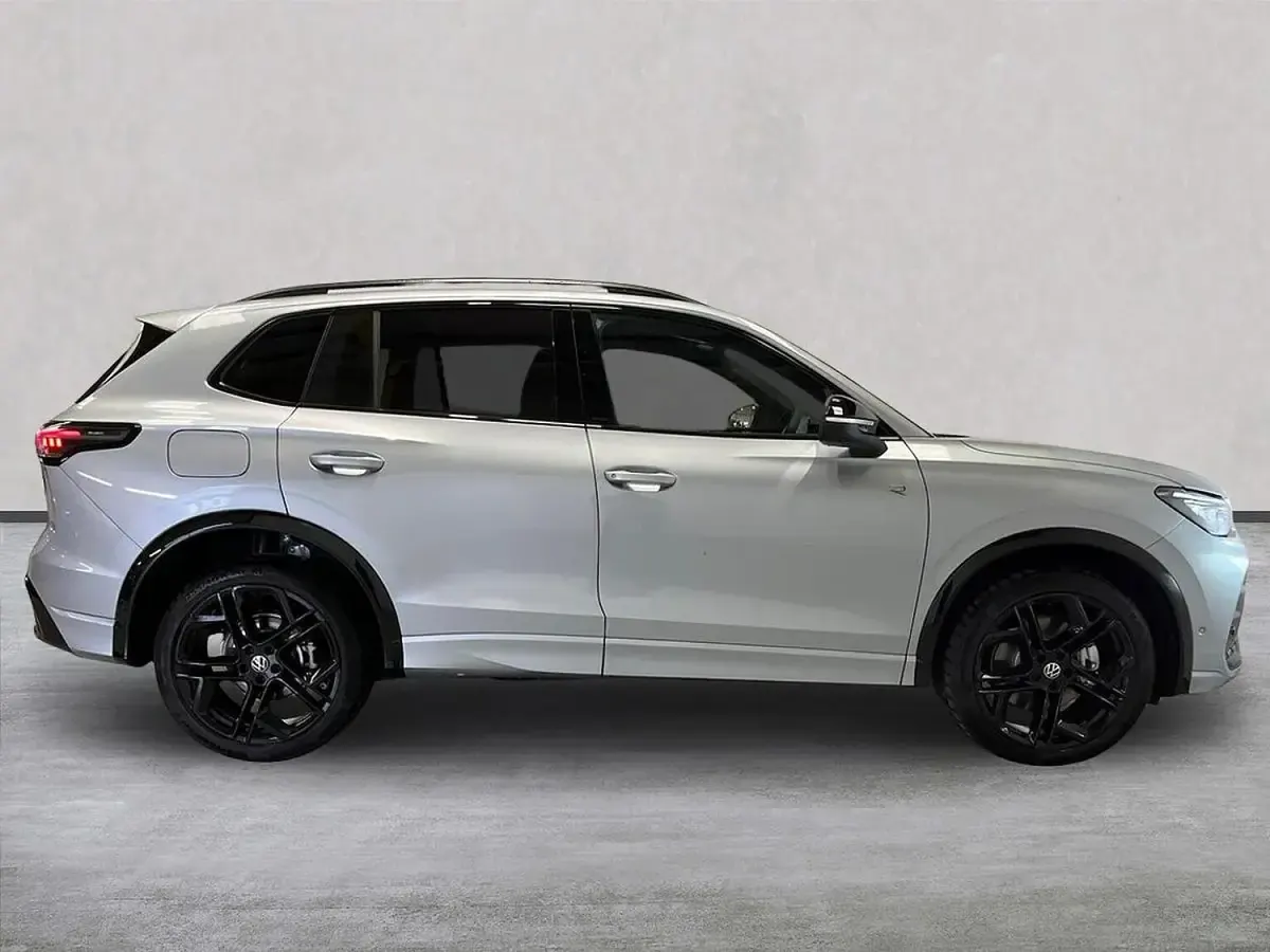 Used VW Tiguan Black Edition 265 HP (194 kW) 2026 Silver SUV