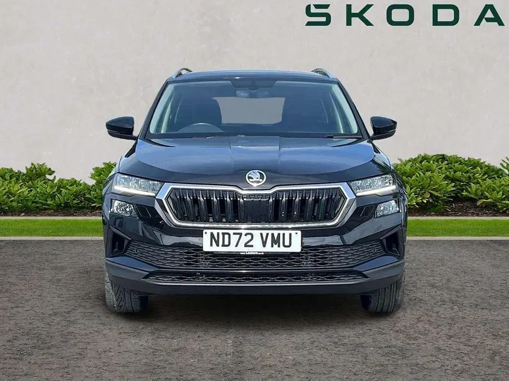 Used Skoda Karoq SE L 150 HP (110 kW) 2023 Black magic pearl effect SUV