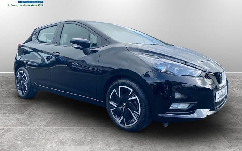 Usado Nissan Micra Acenta 92 HP (67 kW) 2021 Preto Citadino