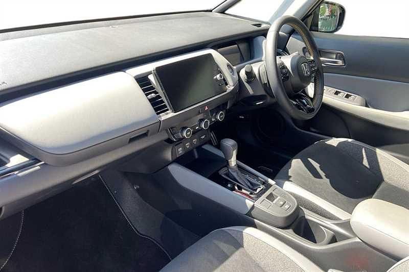 Ny Honda Jazz Advance 122 HK (89 kW) 2025 Svart Halvkombi