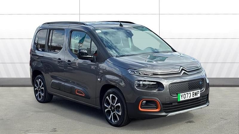 Used Citroën Berlingo XTR 100 kW (136 HP) 2023 MPV