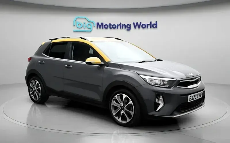 Used Kia Stonic 101 HP (74 kW) 2023 Grey SUV