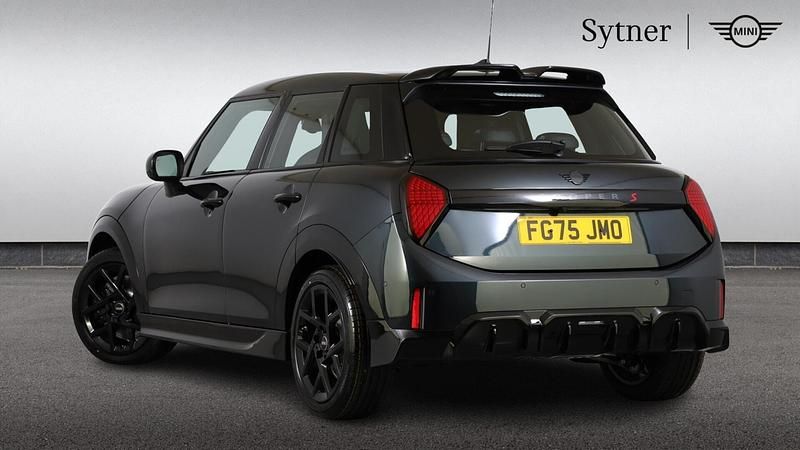 Used Mini Cooper S Hatch 201 HP (147 kW) 2025 Grey Hatchback