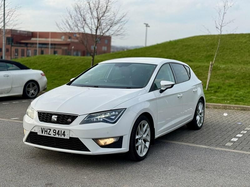 Used Seat Leon FR 2018 White Hatchback