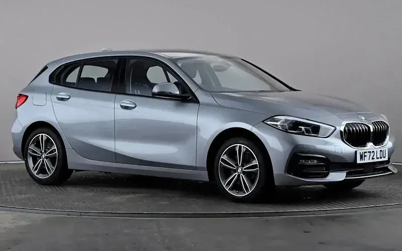 Used BMW 118 Sport Line 136 HP (100 kW) 2024 Hatchback