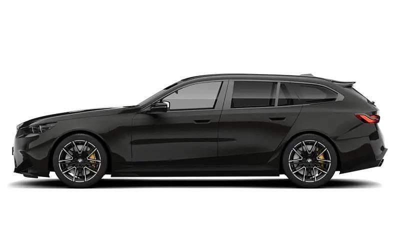 Ny BMW M5 727 HK (534 kW) 2026 Kombi