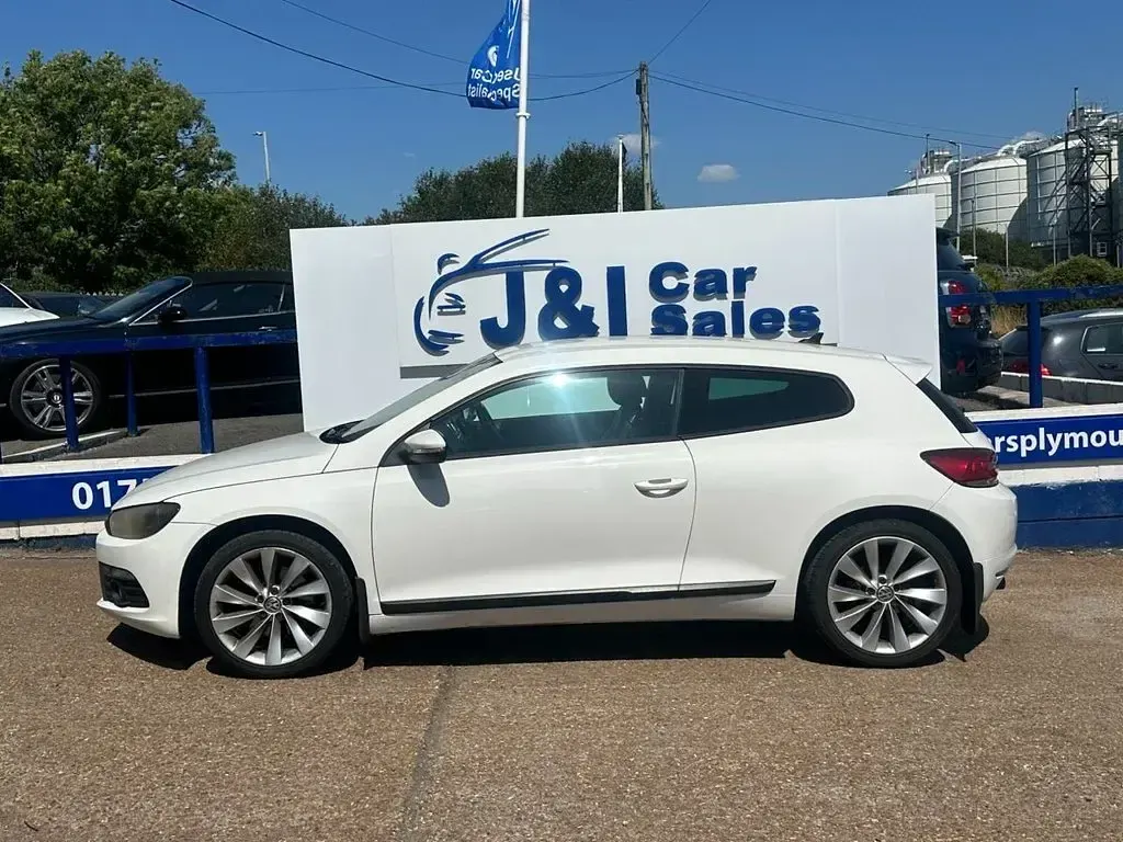 Used VW Scirocco GT 210 HP (154 kW) 2012 White Coupe