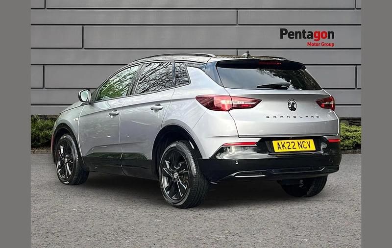 Used Vauxhall Grandland X GS Line 128 HP (94 kW) 2022 Grey SUV