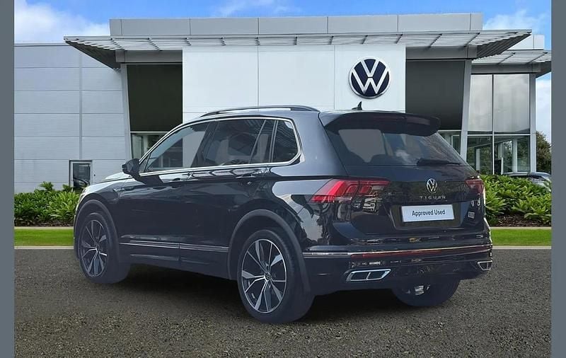 Used VW Tiguan R-line 150 HP (110 kW) 2023 Black SUV