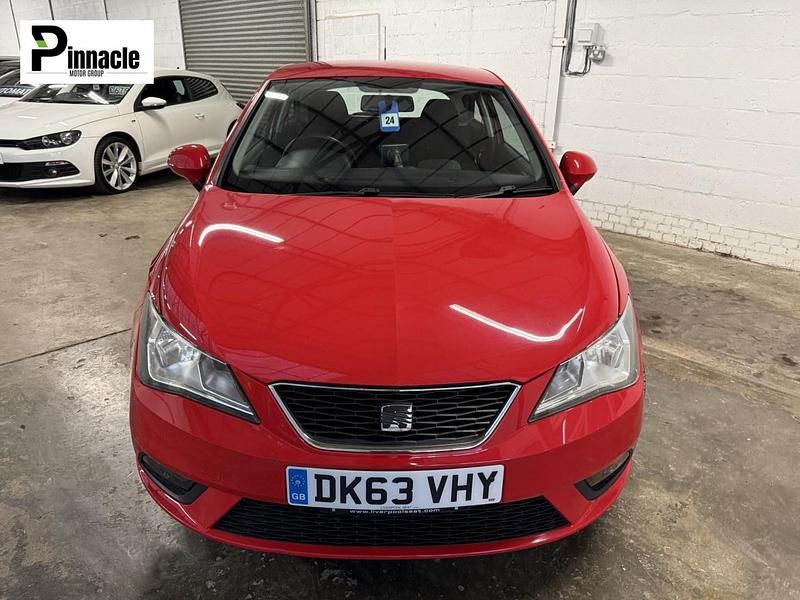 Used Seat Ibiza Sport 85 HP (62 kW) 2013 Red Hatchback
