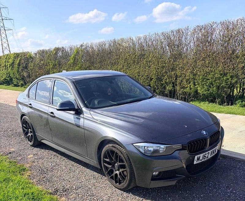 Begagnad BMW 320 M Sport 2012 Grå Sedan