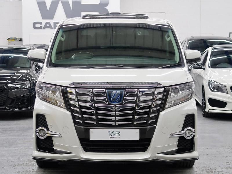 Used Toyota Alphard Executive 2026 White MPV