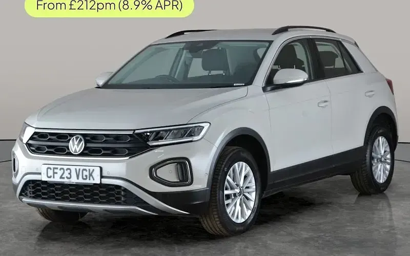 Used VW T-Roc Life 110 HP (80 kW) 2023 SUV