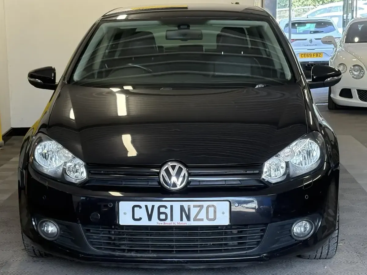 Used VW Golf VI Match 105 HP (77 kW) 2011 Black Hatchback