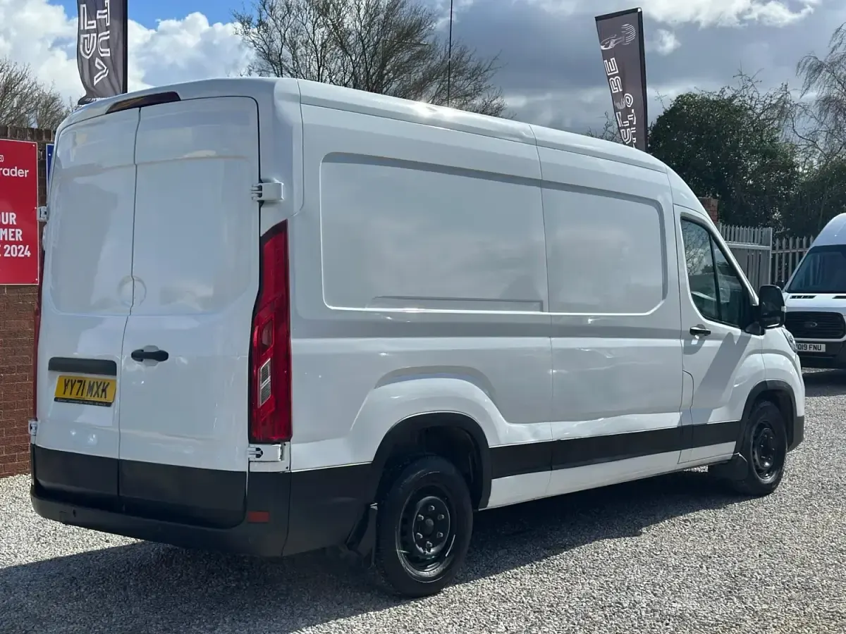 Used Maxus V90 2021 White Van