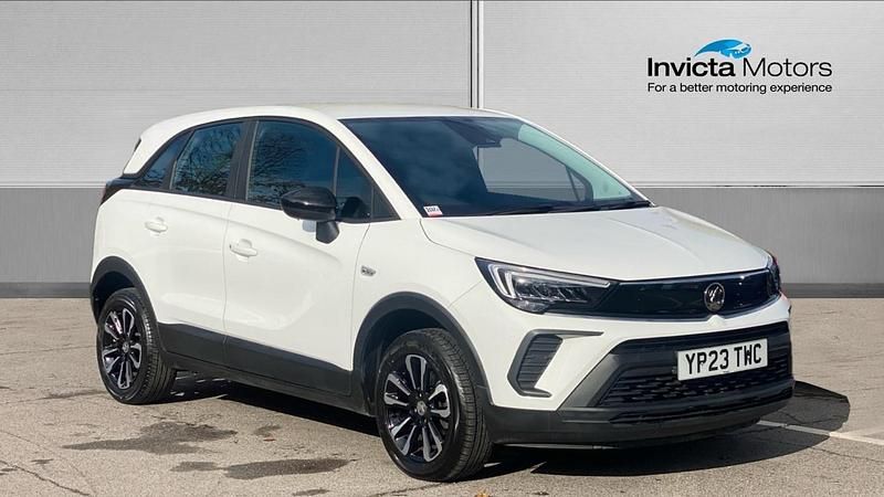 Used Vauxhall Crossland Design Edition 110 HP (80 kW) 2023 White SUV