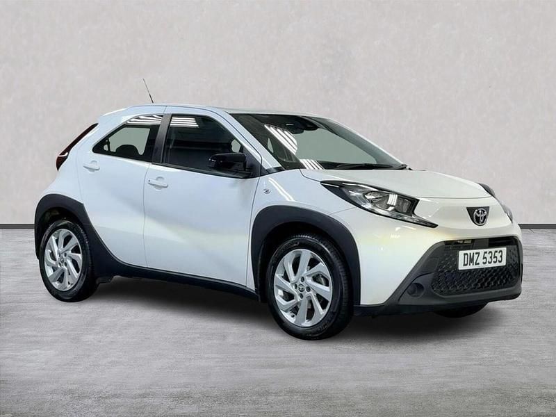 White Used 2024 Toyota Aygo X PURE SUV | £12,840 - Image 1/4