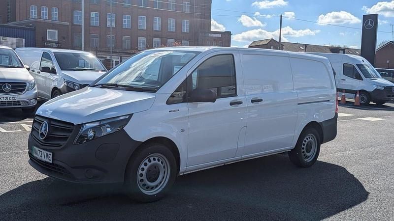 Used Mercedes e-Vito Progressive 85 kW (116 HP) 2023 White MPV